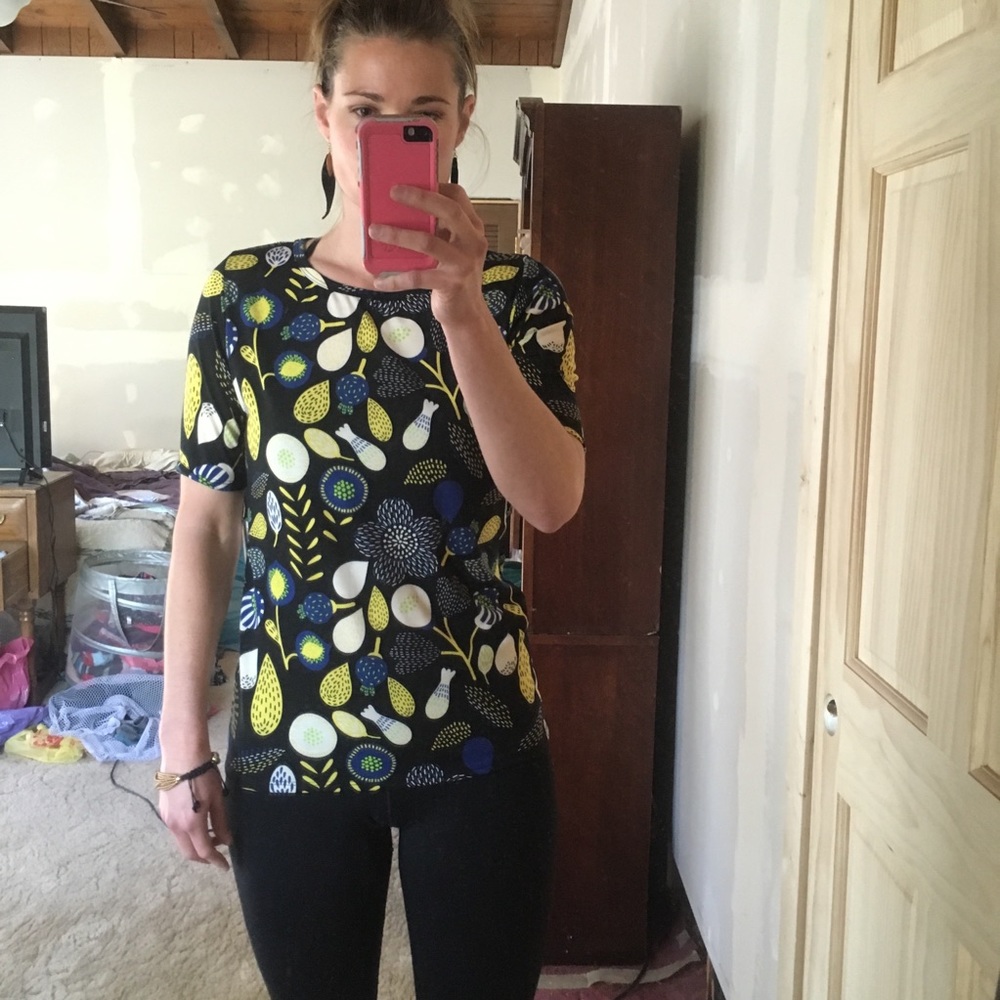 Large patterned gigi